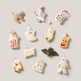 Trick or Treat 12-Piece Ornament Sethalloween party decor ,outdoor halloween decor 