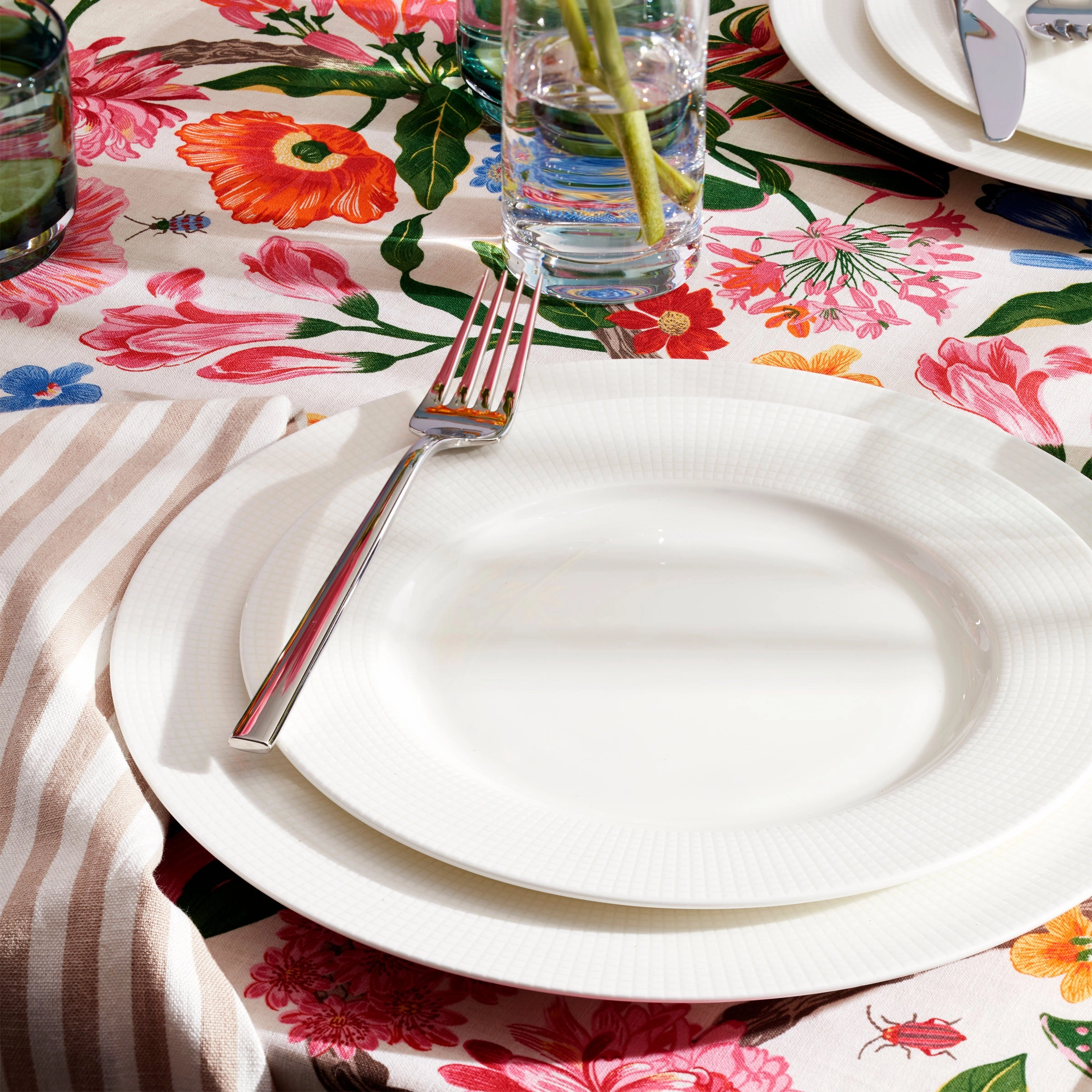 Tuscany Classics Dinner Plates - Buy 4 Get 6
