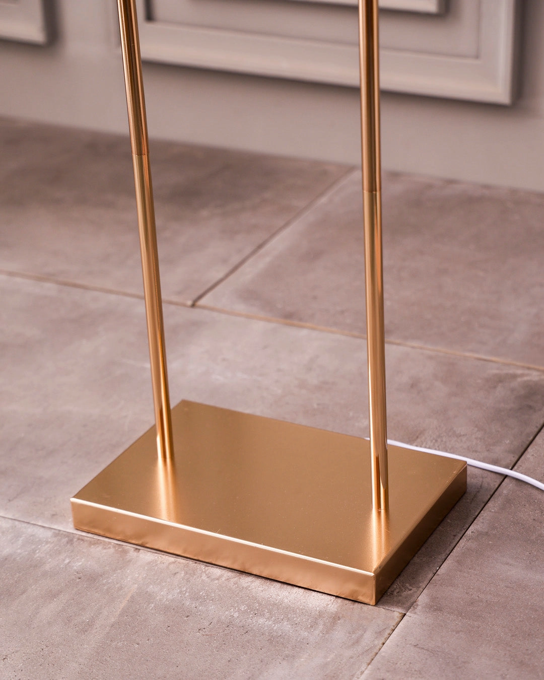 Vertical Floating Butterfly Floor Lamp
