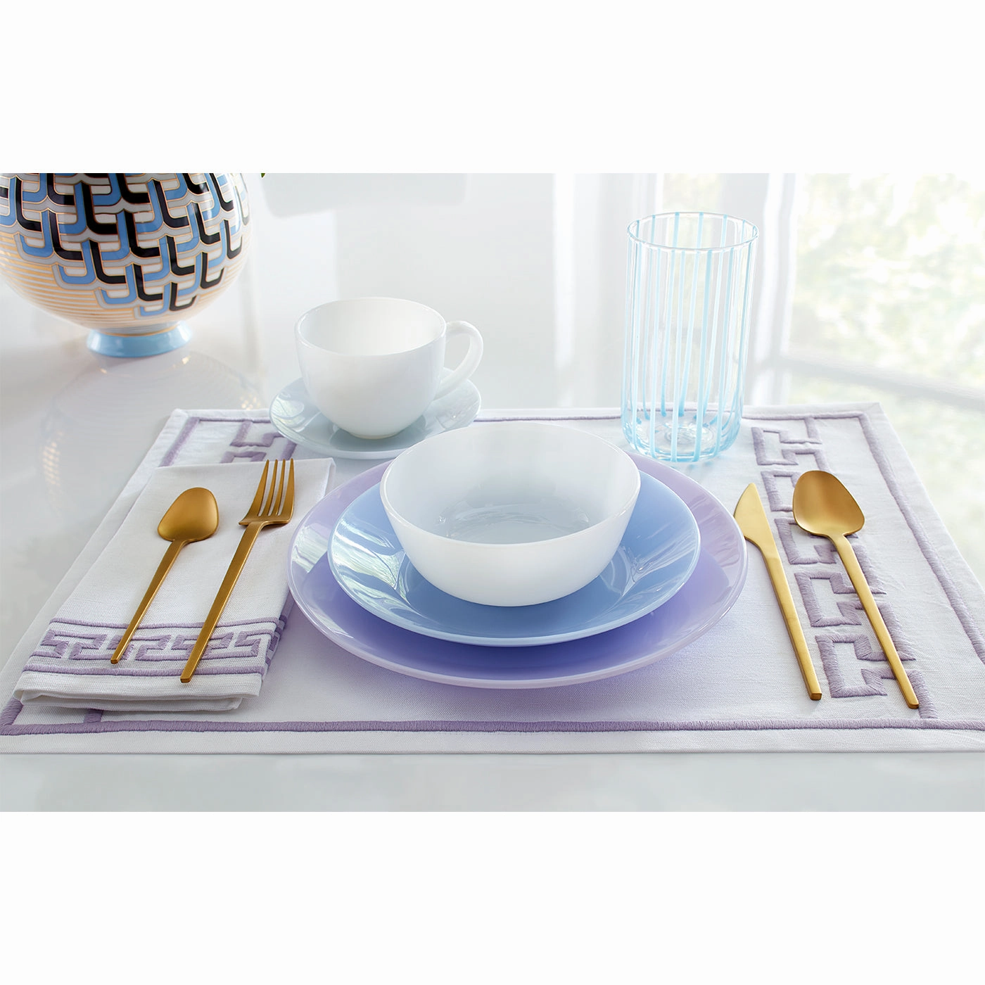 Vienna 24-Piece Flatware Set