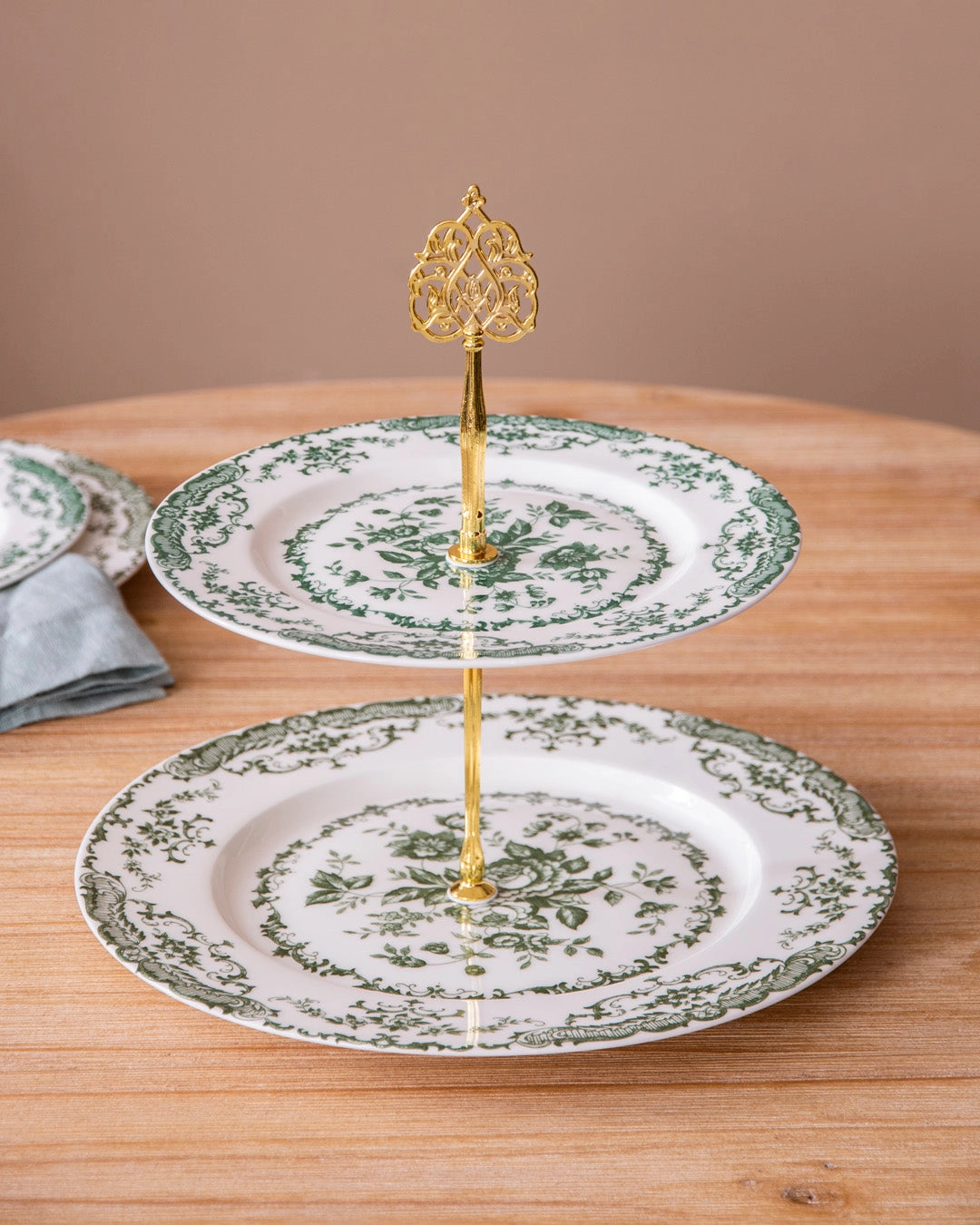Vintage Rose Charm 2-Tier Cake standmodern kitchen decor ,kitchen dinner set ,dinnerware 
