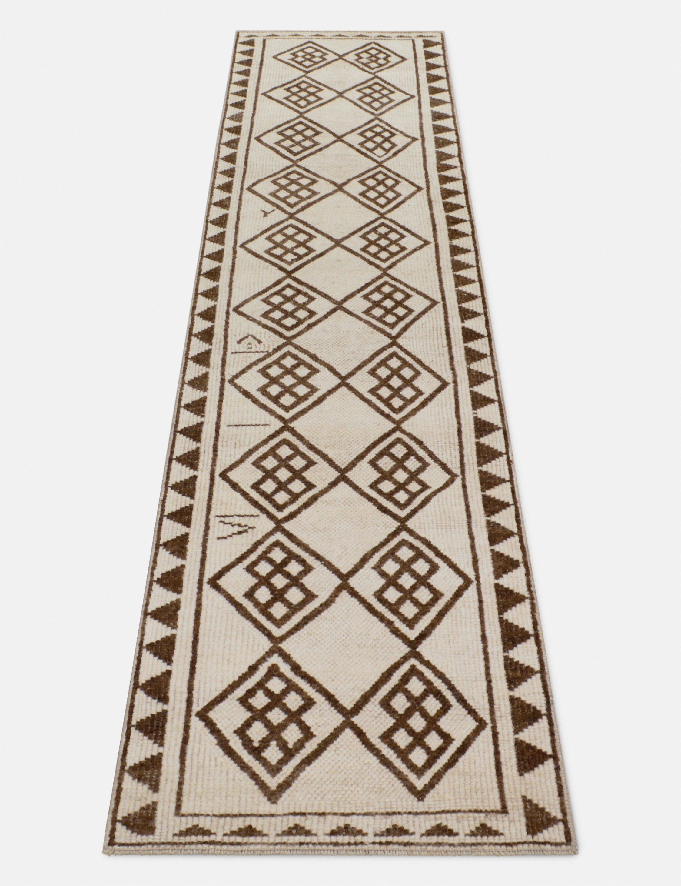 Vintage Turkish Hand-Knotted Wool Runner Rug No. 272, 2'7" x 11'4"